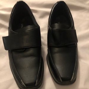 Boys black dress shoes